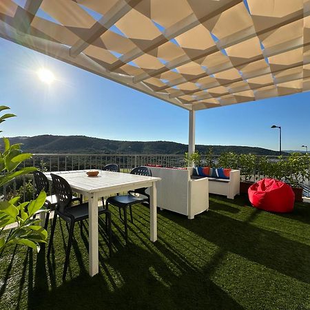 Ng Collection 4.4 Apartment Olbia Bagian luar foto