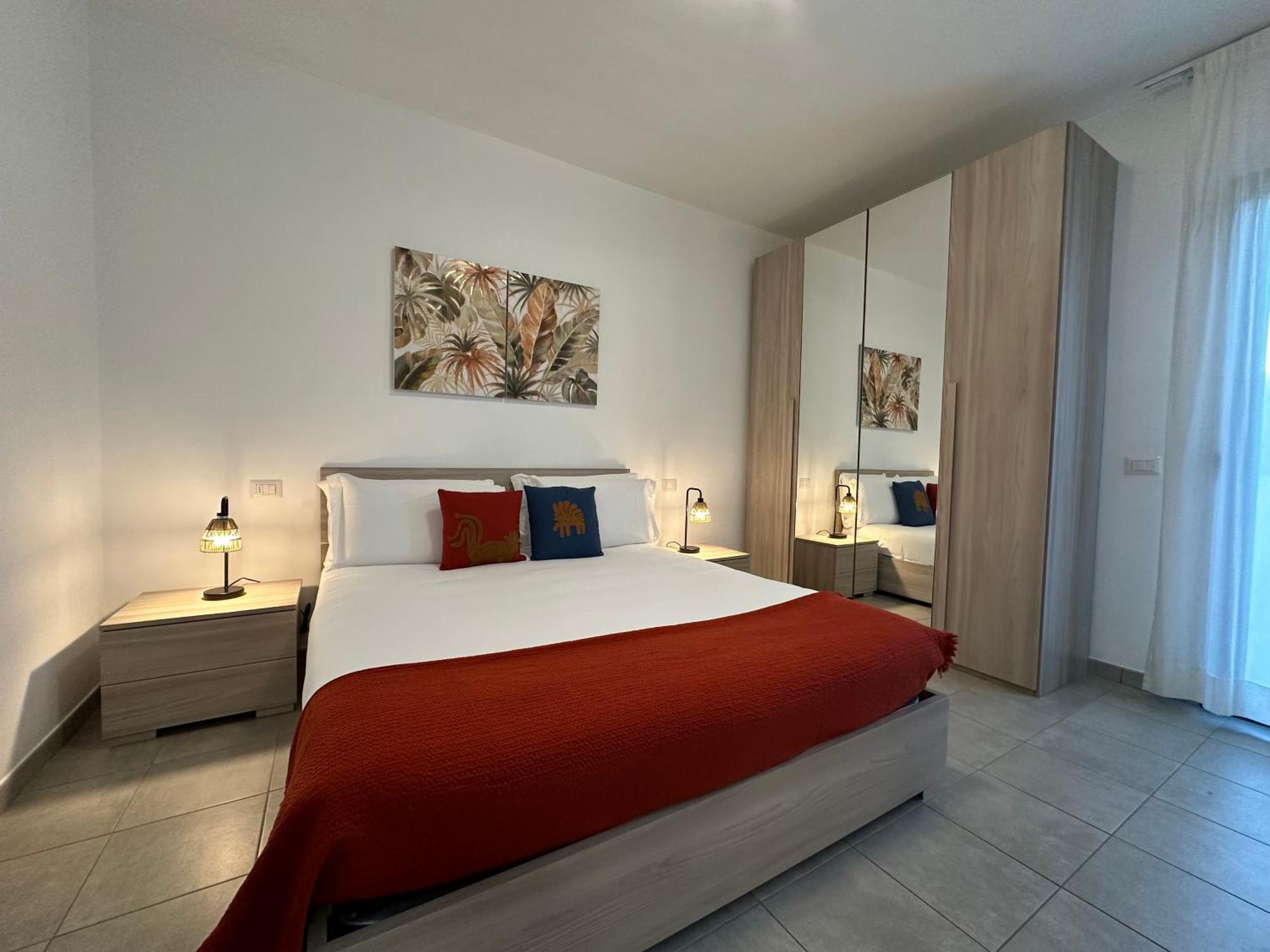 Ng Collection 4.4 Apartment Olbia Bagian luar foto