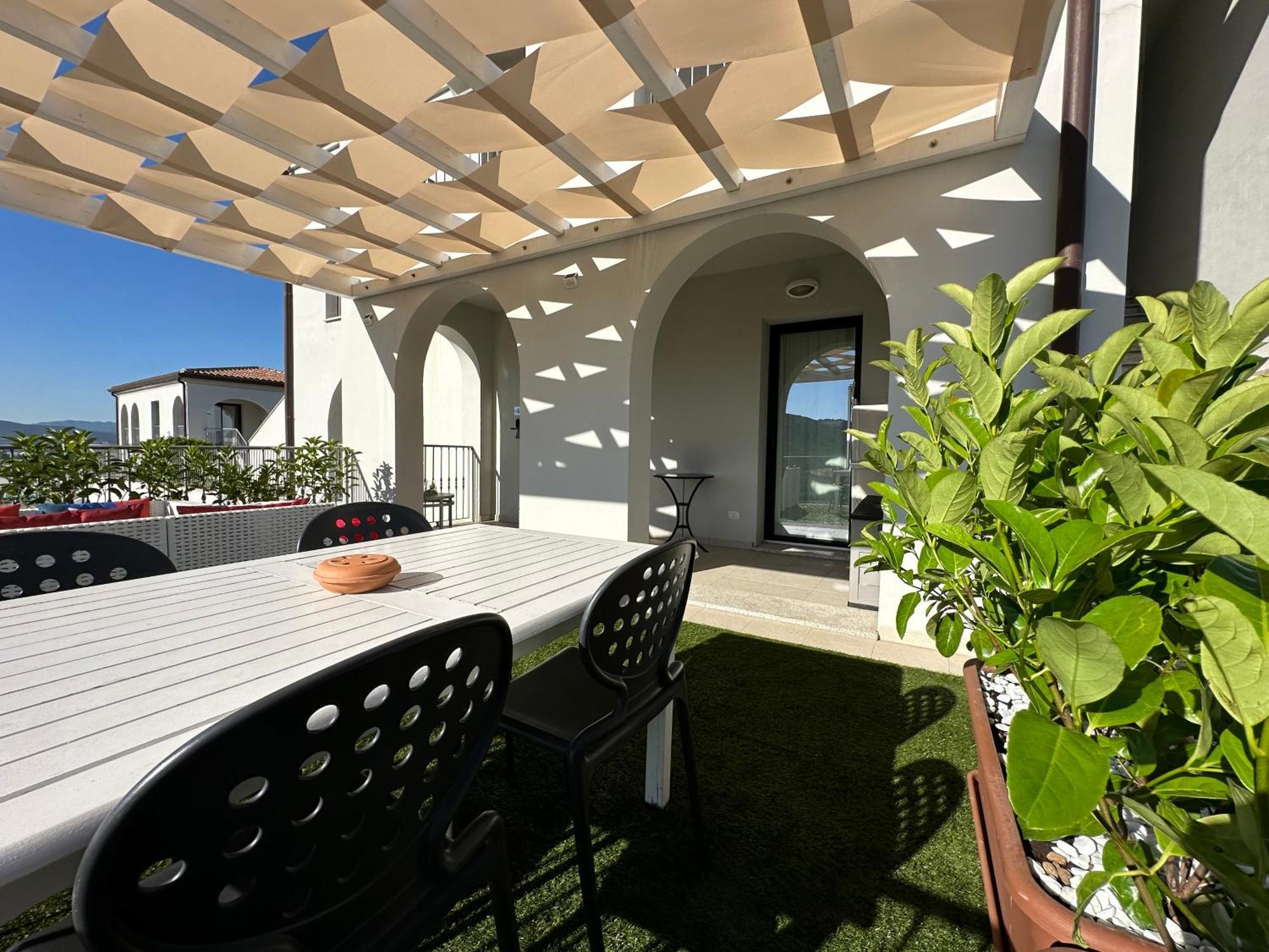 Ng Collection 4.4 Apartment Olbia Bagian luar foto
